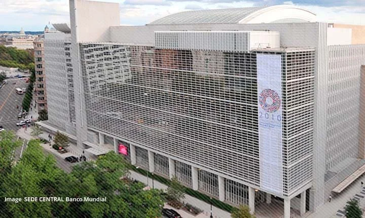 Fachada de la sede del Banco Mundial en Washington