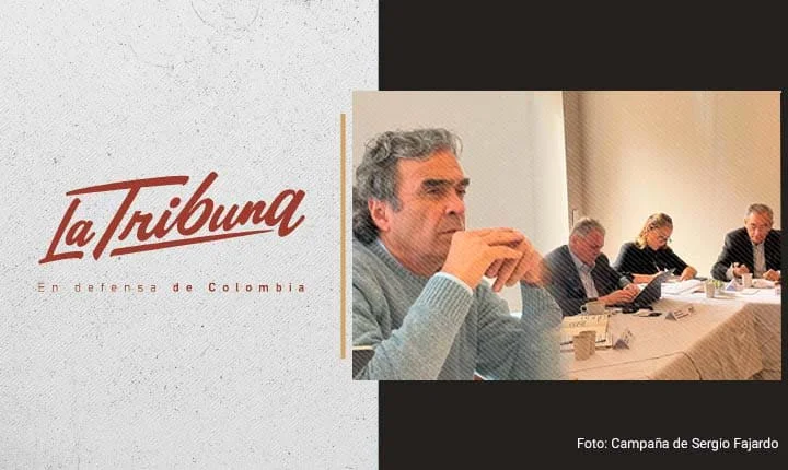 Sergio Fajardo expone su programa de salud ante representantes del sector