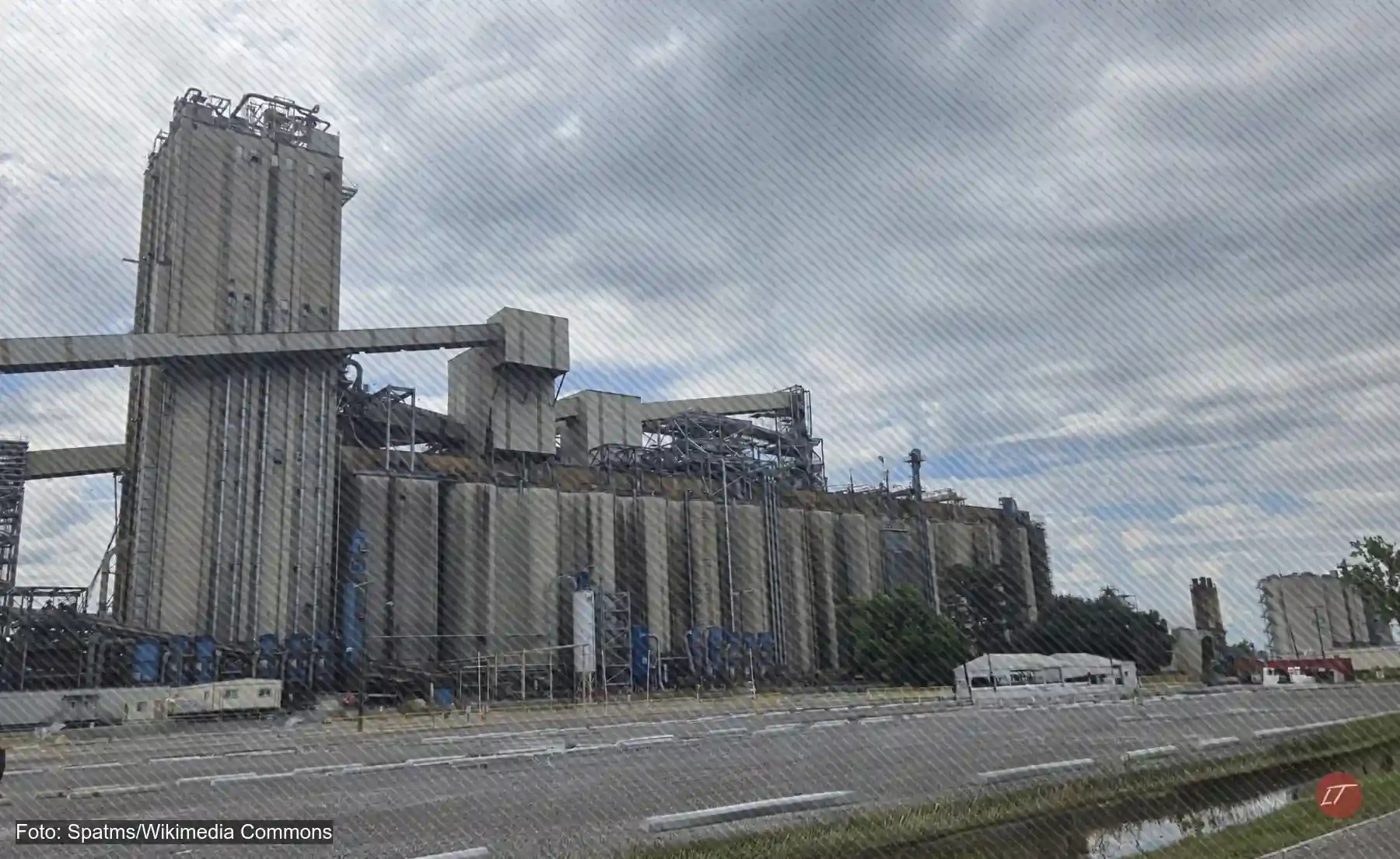 Elevador de granos y planta trituradora de soya de Bunge en Destrehan, Luisiana